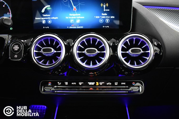 MERCEDES-BENZ B 180 d Automatic Premium